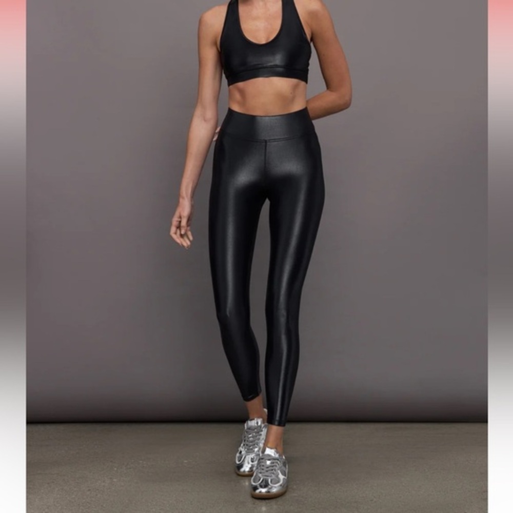 Carbon38 Black High-Waist Shiny Leggings